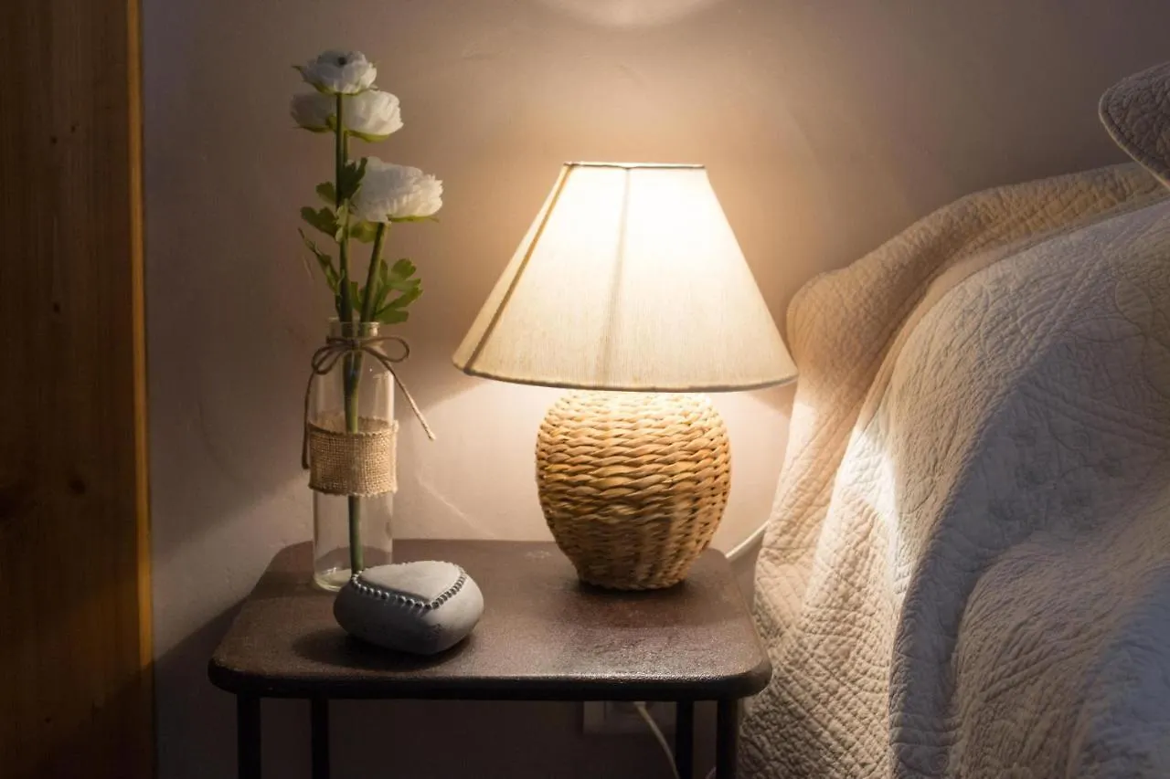 Bed & Breakfast Le Bouquet De L Aromate Bed and Breakfast Joucas
